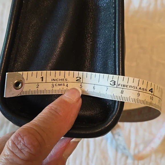 Vintage Coach Sutton Y2K Leather Crossbody Shoulder Bag ZipTop Outside Pockets - Picture 14 of 16